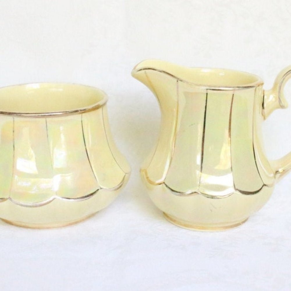 Sadler Yellow Lustre Creamer and Sugar, Vintage Sadler Iridescent Set